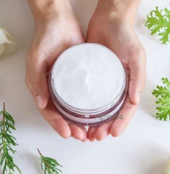 Moisturizers & Creams