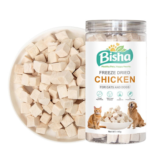 Bisha freeze-dried chicken product for pets with packaging and chicken pieces.